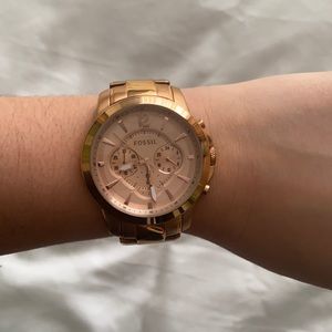 Fossil rose gold watch
